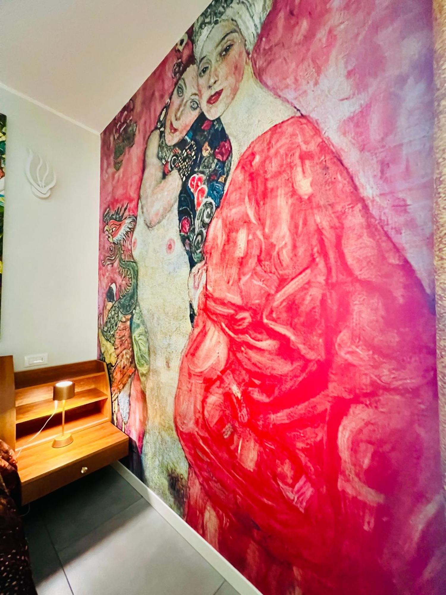 Rifugio Degli Artisti - Themed Bed & Breakfast
