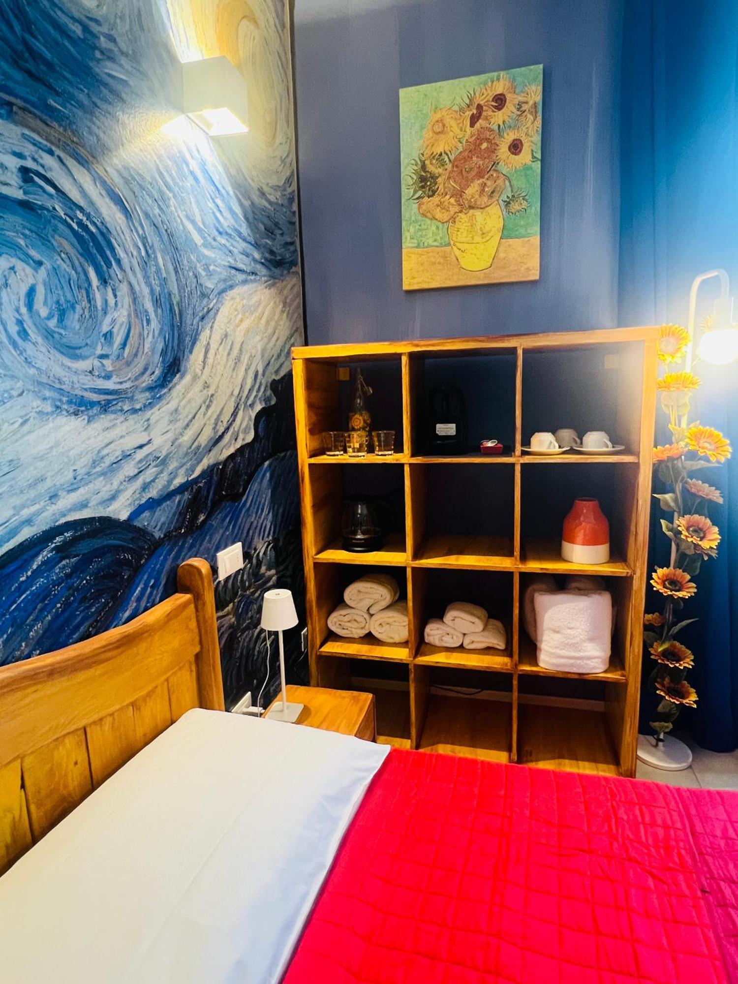 Rifugio Degli Artisti - Themed Bed & Breakfast *